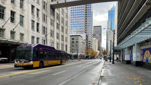西雅图公交司机要求卫生委员会重新审查芬太尼烟雾指南