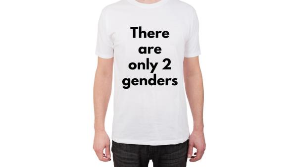 七年级学生因穿印有“世界上只有两种性别”的t恤而被遣送回家